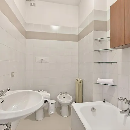 Apartment Riflessi Di Luce: Maggiore View Balcony - Happy *