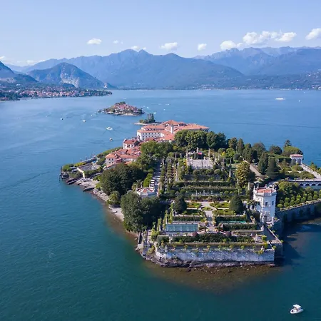 Apartment Riflessi Di Luce: Maggiore View Balcony - Happy Stresa